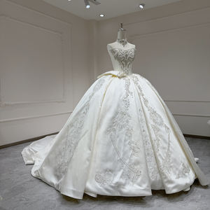 Vestido de Novia Moderno XX66, Estilo Princesa, Satinado, con Apliques Florales de Cristal, Largo hasta el Suelo, para Chicas - Product Image 2