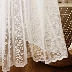 Ifr jacquard 100% polyester tricoté tulle voile de mariage dentelle blanche fleurs floquées tissu transparent pour rideaux brodés