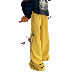 Pantalon de survêtement sportif pour homme, 100% Coton, coupe droite, coupe ample, mi-lourd, design personnalisé, vintage, délavé à l'acide, ourlet déchiré, respirant - Product Image 1