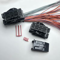 2050036-4 Connecteur automobile original en laiton à 64 trous 12V 1.5A, gaine de protection pour faisceau de câbles de carte électronique automobile