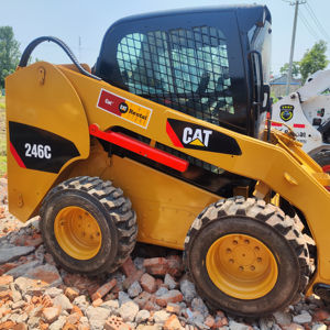 Minicargadora Caterpillar Cat 246C usada, Tractor CAT 3044C DIT, motor 3.3L, desplazamiento, bomba de carga nominal de 0.975 toneladas - Product Image 3