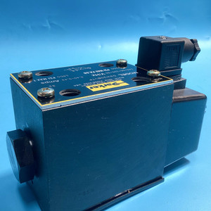 Válvula Solenoide Hidráulica de Control Direccional D3W20BVTP NG10 CETOP 05 350Bar Sellada 24V Original de Operación Directa - Product Image 3