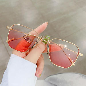 <span class=keywords><strong>Lunettes</strong></span> de soleil carrées polarisées de luxe en métal, unisexe, avec logo personnalisé, tendance 2025, pour hommes et femmes - Product Image 1