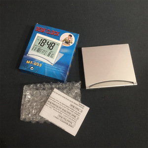 Desk Clock MT-033 LCD Display Battery Powered Alarm Clock With Calendar Temperature Student Timer Foldable Plastic Shell - Product Image 1