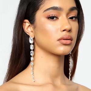 Pendientes Largos de Cristal Brillante Kaimei, Colección de Joyería para Mujer, Pendientes Largos de Cristal con Cadena - Product Image 1