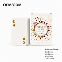 Fabricant de cartes à jouer holographiques laser avec logo personnalisé, jeu de cartes de poker en feuille d'or de qualité supérieure, cadeaux promotionnels de luxe pour la famille, papier