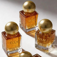 Bouteille de lotion en verre transparente mini carrée ou ronde à prix d'usine, flacon vide portable pour soins de la peau avec bouchon carré multicolore