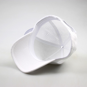 Casquette de haute qualité unisexe <span class=keywords><strong>Merlin</strong></span> 5 panneaux Performance imperméable à l'eau logo de broderie 3D personnalisé avec OEM percé au laser - Product Image 4