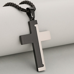 Collana con Ciondolo a Croce in Acciaio Inossidabile, Vuoto per Incisione Laser, PVD Nero Oro, Gioielli Religiosi Personalizzati, Vendita all'Ingrosso - Product Image 3