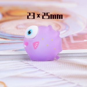 CHENXI Breloques en résine à dos plat, style anime réaliste, en forme de poisson, pour la création de pinces à cheveux, porte-clés et décorations DIY pour enfants, thème océan - Product Image 3