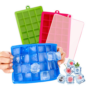 Easy Release Silicone Ice Cube Trays Molds Reusable 24 Cavity Ice Cube Molds Silicone Mini Ice Cube Maker with Cover