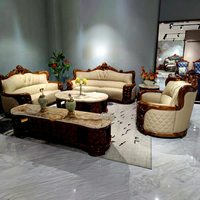 Luxuriöses Königliches Modernes Europäisches Design Echtleder-Sofa-Set mit Gepolsterter Rückenlehne Gebogene Armlehnen Massivholzrahmen Handgefertigt für Wohnzimmer