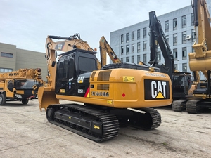 Excavatrice sur chenilles CAT 3250BL avec godet de creusement et composant moteur essentiel - Product Image 3