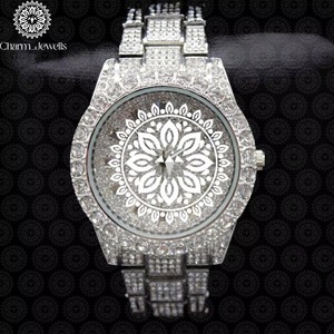 Montre de luxe de qualité supérieure, sertie de diamants, pour homme et femme, idéale pour les événements, les fêtes et le bureau, disponible au meilleur prix. - Product Image 1