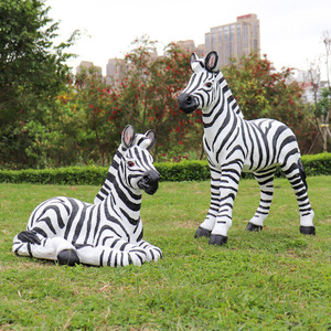 Artisanat en résine sur <span class=keywords><strong>le</strong></span> thème du safari extérieur Sculpture de <span class=keywords><strong>zèbre</strong></span> grandeur nature Sculpture animale - Product Image 6