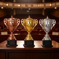 Trophées sportifs personnalisés avec logo, médailles en métal doré, récompenses pour les compétitions de football et de basketball, souvenirs pour les événements de tournois