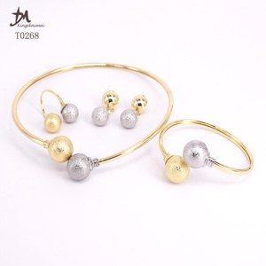 T0268 Offre Spéciale 2 couleur sandball 4 pièces ensemble <span class=keywords><strong>de</strong></span> bijoux - Product Image 1