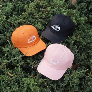 Casquette Snapback en Nylon à 6 Panneaux Personnalisée OEM avec Logo Brodé Plat, Casquette de Haute Qualité Non Structurée - Product Image 1