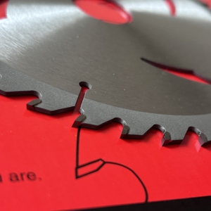 China Manufacturer 7-1/4&quot; 185*24T*5/<strong>8</strong>&quot; TCT <strong>Circular</strong> <strong>Saw</strong> <strong>Blade</strong> for Wood 7-1/4 Inch 185mm - Product Image 2