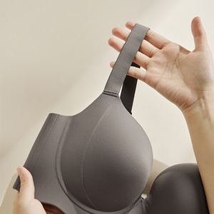 Bra Tanpa Kawat Lateks Berkualitas Tinggi Grosir, Bra Seksi Model Bonded Custom Satu Bagian Full <span class=keywords><strong>Cup</strong></span>, Lingerie Lembut Wanita Push-up Seamless - Product Image 6