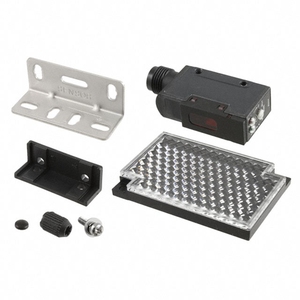 E3S-AR86 Capteurs photoélectriques industriels neufs et originaux en stock - Product Image 1