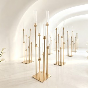 Candelabro Dorado Plateado Brillante de 8 Brazos, Versátil, Decoración para Mesa de Navidad, Bodas, Año Nuevo y Fiestas - Product Image 2