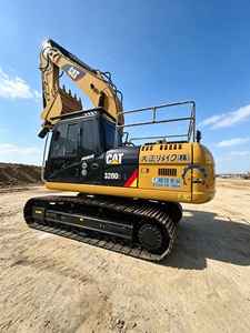 Excavatrice sur chenilles Caterpillar CAT320D2L d'occasion, bon prix, 20 tonnes, CAT 320D2L d'occasion, engin de construction à vendre - Product Image 1