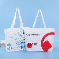 Sacs fourre-tout tissés en PP réutilisables et écologiques de grande capacité, logo et motif personnalisables pour le shopping.