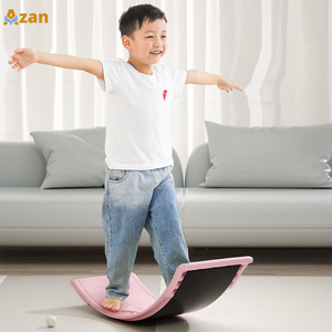 Planche d'équilibre sensorielle Montessori pour enfants OEM ODM, angle d'inclinaison scientifique de 35 degrés, jouet interactif parent-enfant - Product Image 1