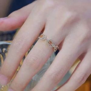 Bague de fiançailles en or jaune 18 carats pour femme, design boucle de chaîne tendance, diamant naturel véritable 0,40 carat, bijou de fête - Product Image 3