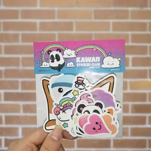 Paquete de pegatinas de vinilo de PVC de dibujos animados personalizados troquelados impermeables de gran oferta con tarjeta de encabezado