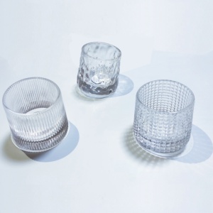 Bicchiere di Lusso in Vetro Dorato per Whisky, Boccale per Birra, Tumbler Senza Stelo, Calice per Vino - Product Image 4