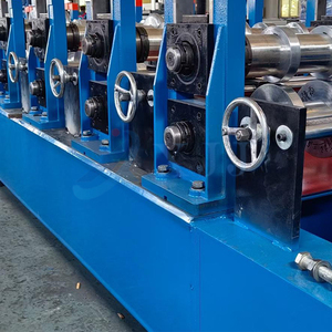 XJJCustomized Máquina de panel de protección de riel de protección automática de alta velocidad Máquina formadora de rollos de barandilla de carretera - Product Image 5