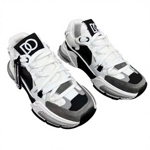 Chaussures de sport tendance multicolores, chaussures de marche de luxe de créateur, chaussures décontractées à semelle épaisse antidérapante - Product Image 1