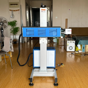 Machine de marquage et de gravure laser CO2 multilingue facile à utiliser pour bouteilles d'eau, bois et métal - Product Image 5