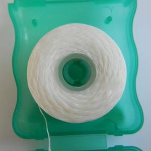 Filo interdentale cerato alla menta in Nylon 50m - Product Image 4
