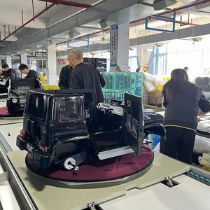 Venta Especial: Auto Eléctrico Recargable para Niños con Función MP3, Control Remoto y Diseño Todoterreno para Edades de 2 a 7 Años - Product Image 6