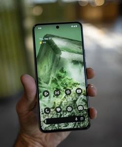 Pour Google Pixel 8 5G : Téléphone avec 8 Go de RAM, 128 Go de stockage, économie d'énergie extrême, 72 heures d'utilisation - Product Image 5
