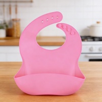 Vente flash : bavoir bébé en silicone personnalisé avec logo, motif dessin animé, de qualité alimentaire, imperméable, pour l'alimentation des enfants