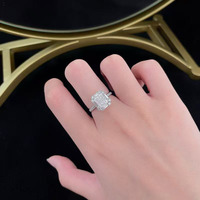 Anello di Lusso in Platino Pt950 con Diamante Coltivato in Laboratorio, Taglio Brillante a 4 Griffe, Design a Cubetto di Zucchero, Stile Amore Eterno