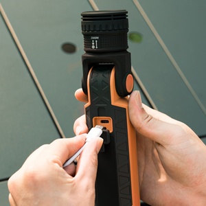 2024 OEM/<span class=keywords><strong>ODM</strong></span> siêu sáng 1000 lumen săn bắn đèn pin với cơ sở từ tính làm việc cắm trại sử dụng khẩn cấp - Product Image 4