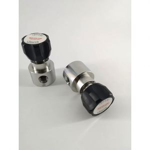 Regulador de gas oxígeno Co2 de hidrógeno y argón con manómetro 3000psi/200bar 316ss interruptor de presión de una sola etapa - Product Image 3