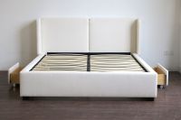 Base de Cama Queen Size de Lujo Tapizada en Terciopelo Crema con Cabecero de Alas y Almacenamiento, con Cajones para Dormitorio de Villa u Hogar