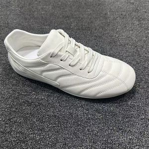 Nouvelles chaussures de sport décontractées multifonctionnelles, avec lacets respirants élégants et semelle en caoutchouc, chaussures noires pour hommes - Product Image 1