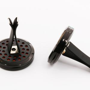 Diffuseur d'huiles essentielles pour voiture 2025 30 mm, en acier inoxydable, avec clip de ventilation, 5 coussinets en feutre, accessoires de voiture - Product Image 4