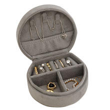 Étui à bijoux portable en velours – Conception personnalisée en gros, petite boîte de rangement pour le stockage quotidien des bijoux - Product Image 6