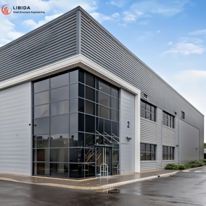 Estructura de Acero Moderna para Publicidad en Supermercados y Edificios de Oficinas en el Mercado Sudamericano - Product Image 3