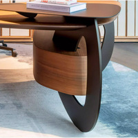 Bureau de direction italien en forme de L Ensemble table et chaises d'étude modernes de haute qualité Mobilier de bureau de luxe en cuir