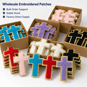 Set di Toppe a <span class=keywords><strong>Croce</strong></span> Cristiana all'Ingrosso, Emblemi Religiosi Varsity, Adesivi in Tessuto Spugna con Bordo Dorato Glitterato, Pronta Consegna - Product Image 4