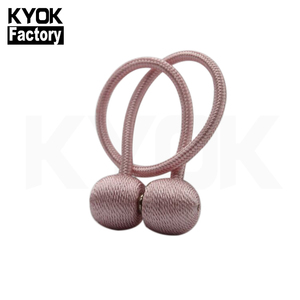 ราคาถูกผ้า<span class=keywords><strong>ม่าน</strong></span>แม่เหล็กผูกบอลสไตล์ผ้า<span class=keywords><strong>ม่าน</strong></span> Tiebacks คุณภาพสูงผ้า<span class=keywords><strong>ม่าน</strong></span>อุปกรณ์เสริมสําหรับขายส่ง - Product Image 1